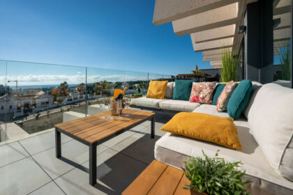 41ea0f3361cb5f335f9fe3460378d894 - 22