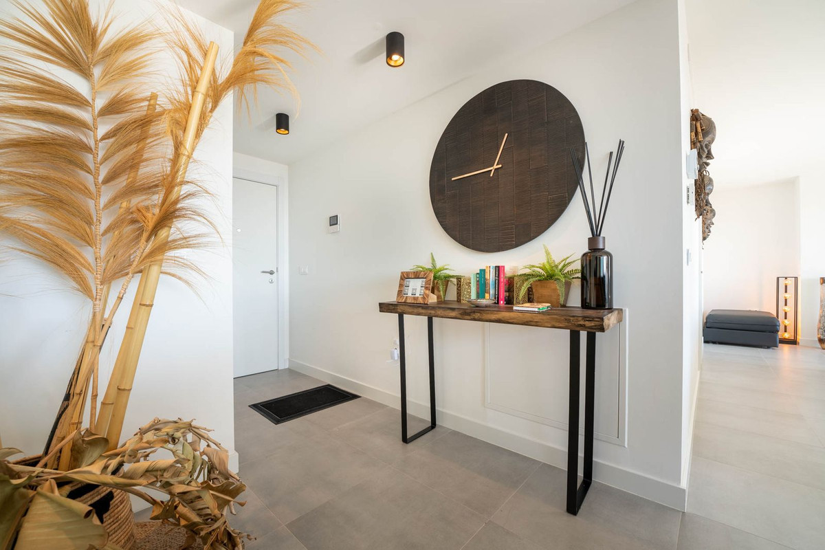 41ea0f3361cb5f335f9fe3460378d894 - 28