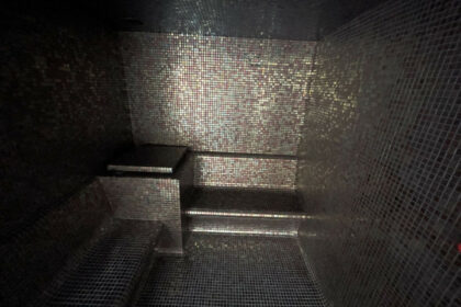 41ea0f3361cb5f335f9fe3460378d894 - 43