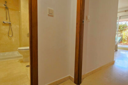 4279792802658ad6375b47905e711ba0 - 13