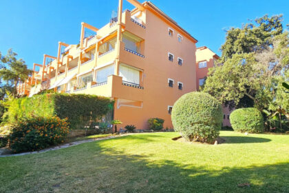 4279792802658ad6375b47905e711ba0 - 24