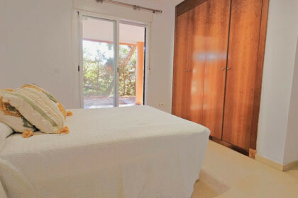 4279792802658ad6375b47905e711ba0 - 28