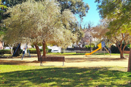 4279792802658ad6375b47905e711ba0 - 30