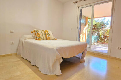 4279792802658ad6375b47905e711ba0 - 8