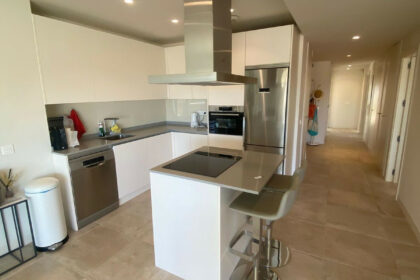 430c6501e345974a1458ea332d344fff - 18