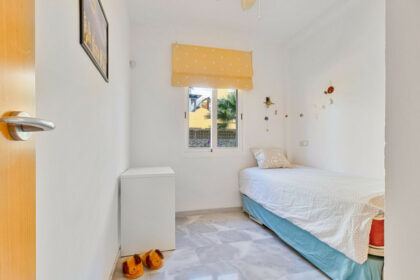 431527ee0e2f47af39869f5f9abdafd3 - 21