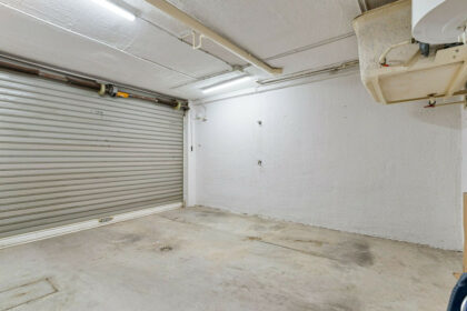 431527ee0e2f47af39869f5f9abdafd3 - 28