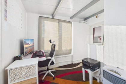 4380f8d1f807d2e1b66699d86d4df31b - 24