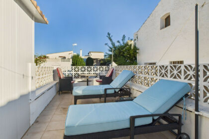 4380f8d1f807d2e1b66699d86d4df31b - 25