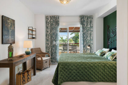 43a5dfe9a496d3e98fcc7e6485a7be7e - 14