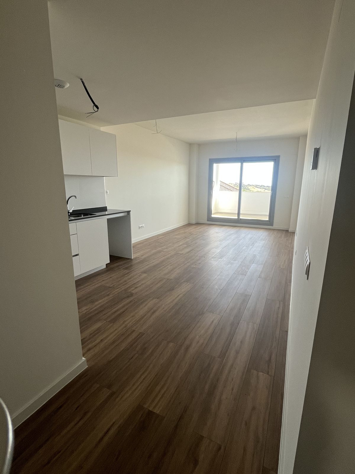 43aeeeea9d280e18fe8cb82212257753 - 11