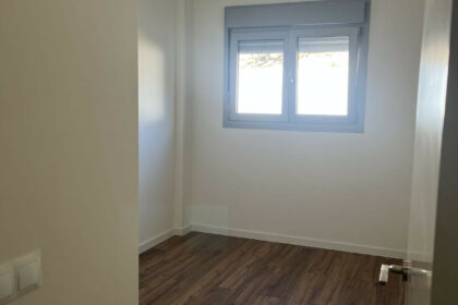 43aeeeea9d280e18fe8cb82212257753 - 15