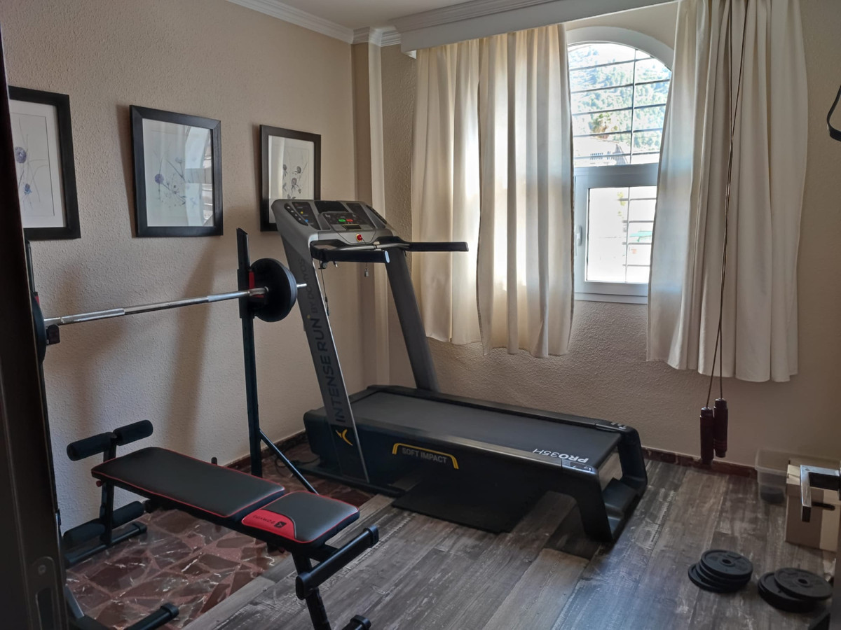 43ea2e881915fb7286ccd05cad988509 - 15