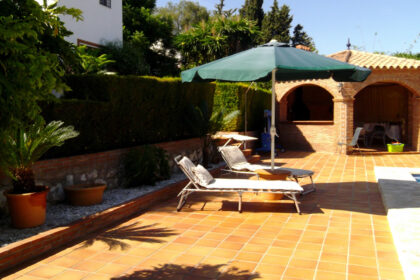 43ea2e881915fb7286ccd05cad988509 - 35