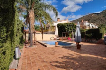 43ea2e881915fb7286ccd05cad988509 - 37