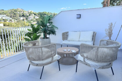 44638b145d1f5d5d50f4b72296472e85 - 23