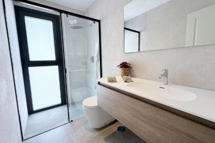 44638b145d1f5d5d50f4b72296472e85 - 27