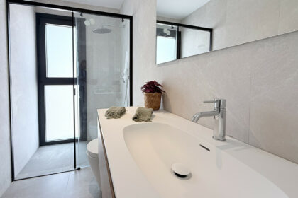 44638b145d1f5d5d50f4b72296472e85 - 29