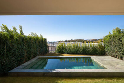 44cb1ea74cdd104253cef999a79a1036 - 13