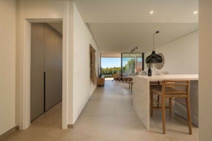 44cb1ea74cdd104253cef999a79a1036 - 14