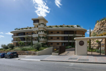 44cb1ea74cdd104253cef999a79a1036 - 28