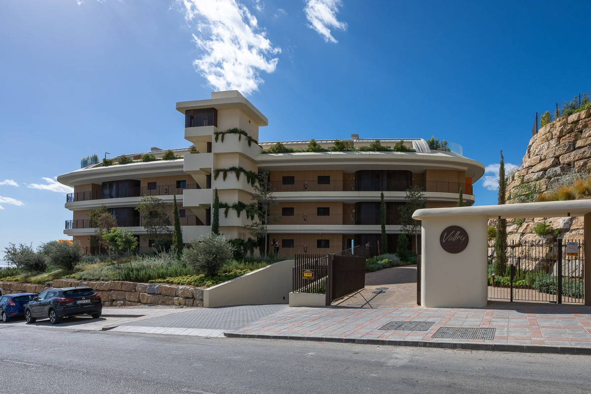 44cb1ea74cdd104253cef999a79a1036 - 28