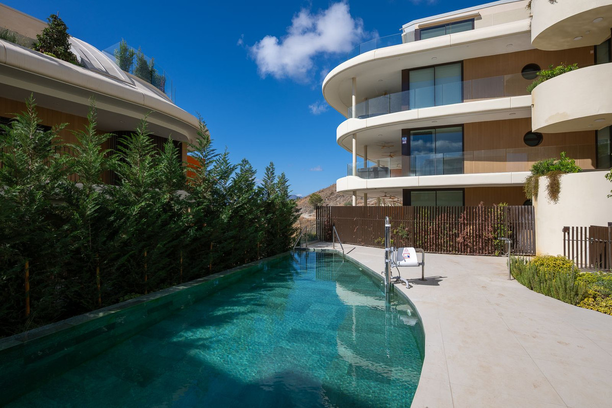 44cb1ea74cdd104253cef999a79a1036 - 7