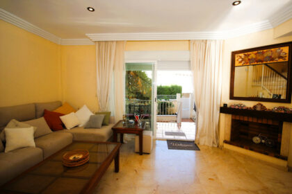 44cff7f87fae2542f0ff29ee4b7c9e8e - 16