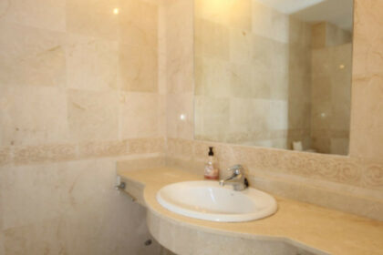 44cff7f87fae2542f0ff29ee4b7c9e8e - 20