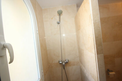 44cff7f87fae2542f0ff29ee4b7c9e8e - 21