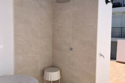 44d7c0a98ec3aefcbfe08ee0189b23f8 - 33