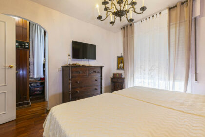 4601bd2eb3f947be33e127e966e9c38b - 13