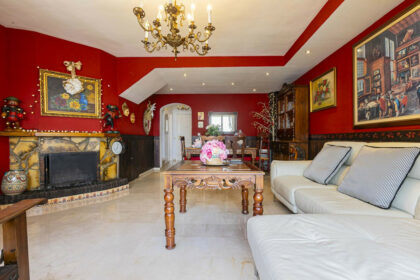 4601bd2eb3f947be33e127e966e9c38b - 24