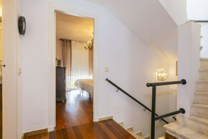 4601bd2eb3f947be33e127e966e9c38b - 28