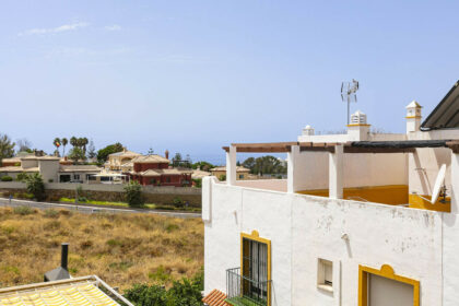 4601bd2eb3f947be33e127e966e9c38b - 47