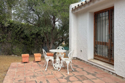 46020697c00fbb466743ba966328afd1 - 26