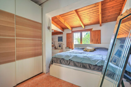 4610c4c76e8ab1806790ec2dc6e47420 - 11