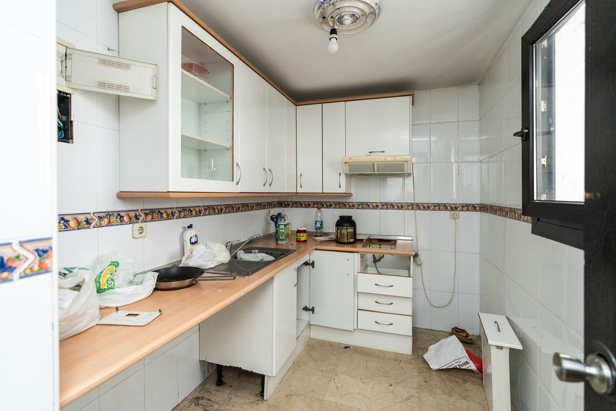 467279f2aa634ce1e3bf4ca3ab245d60 - 1