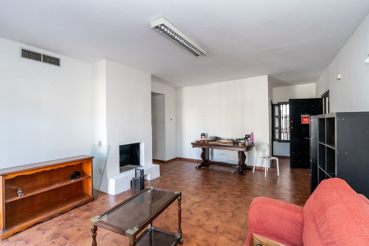 467279f2aa634ce1e3bf4ca3ab245d60 - 8