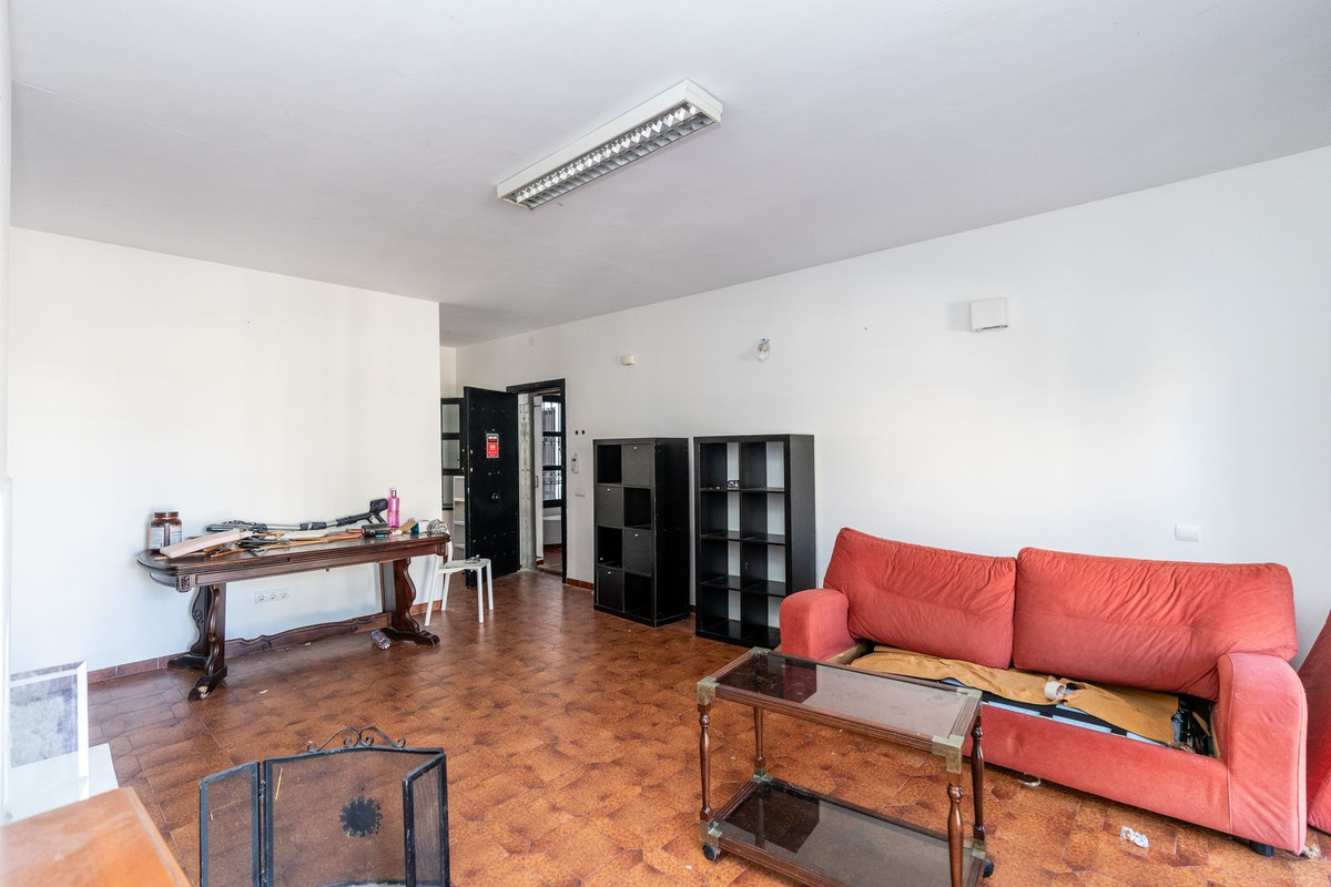 467279f2aa634ce1e3bf4ca3ab245d60 - 9