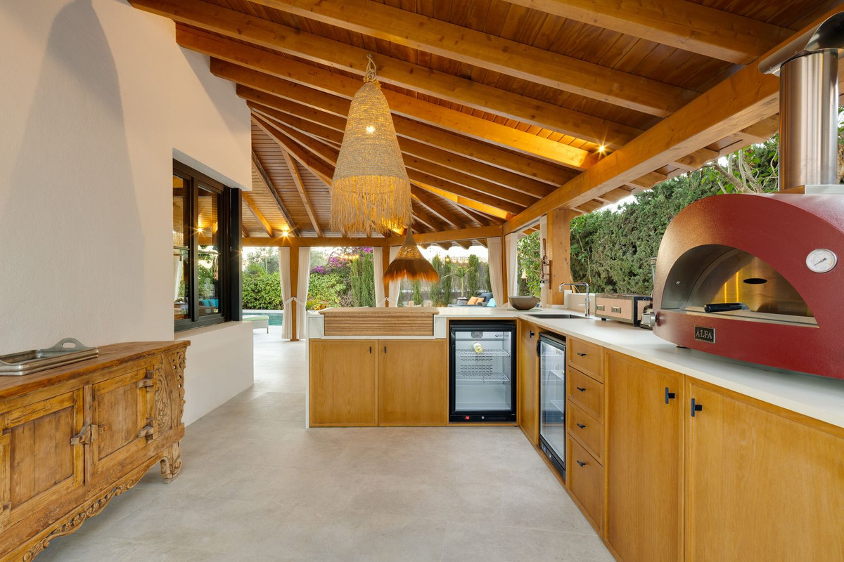 46a8c5bfa364b3b460709ad7519414c4 - 8