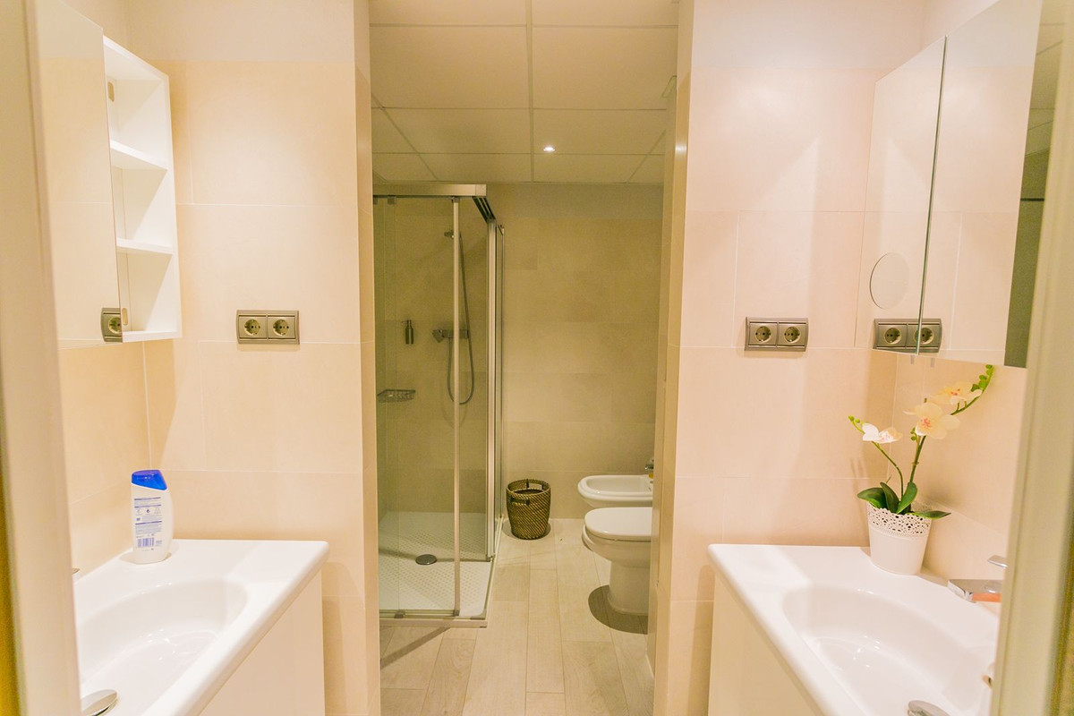 472890e10190627fa0b21855a5689912 - 17