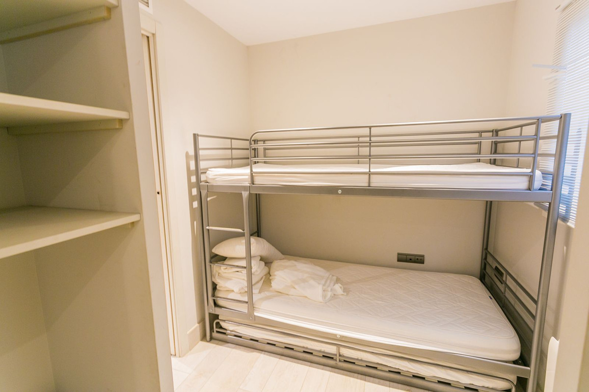 472890e10190627fa0b21855a5689912 - 19