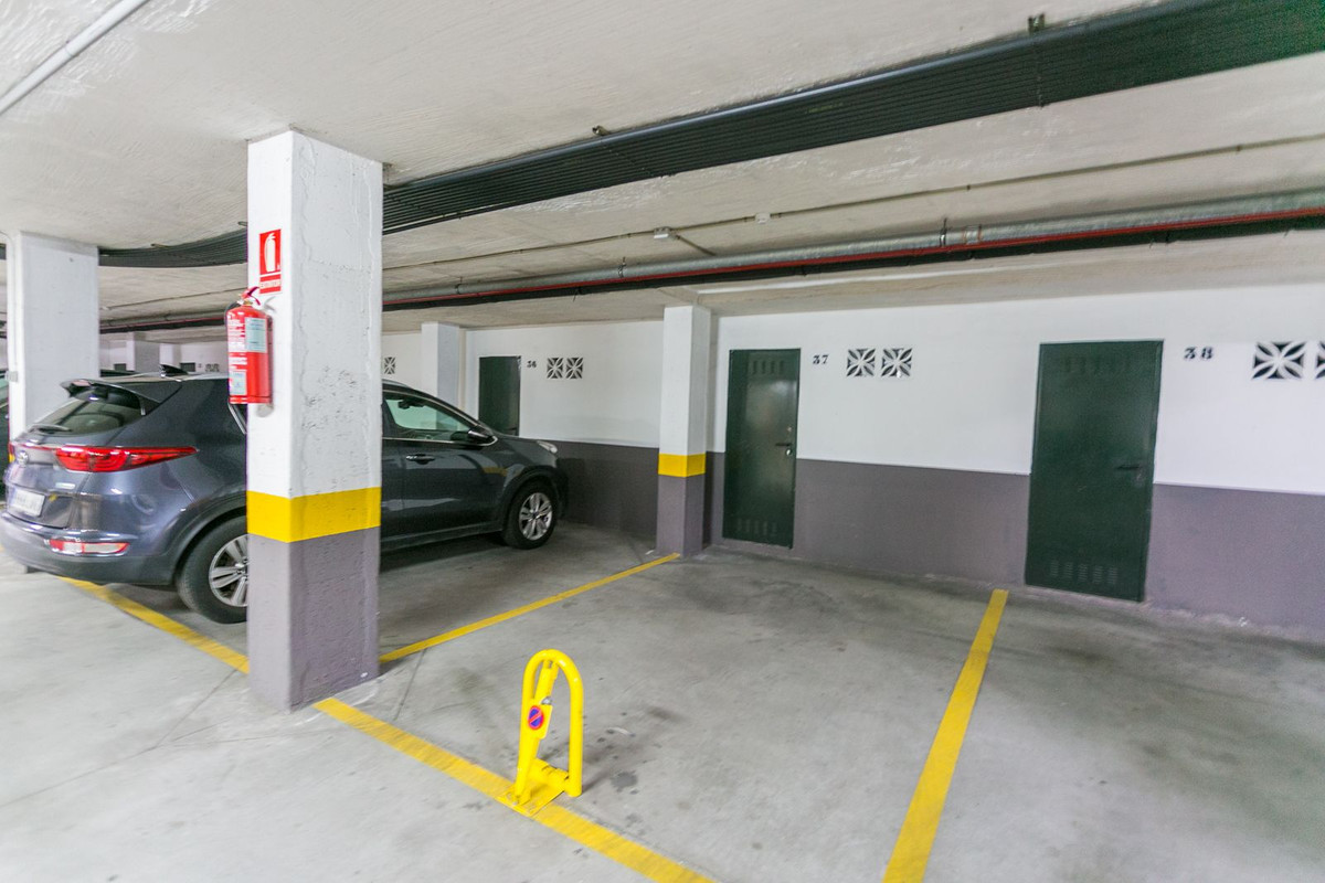 472890e10190627fa0b21855a5689912 - 22