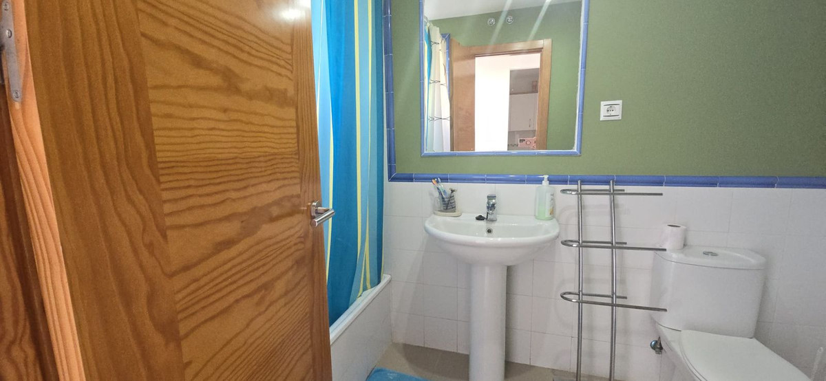 475b57c067f4fe32b783680425a93403 - 16