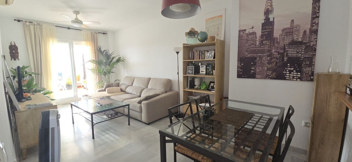 475b57c067f4fe32b783680425a93403 - 2