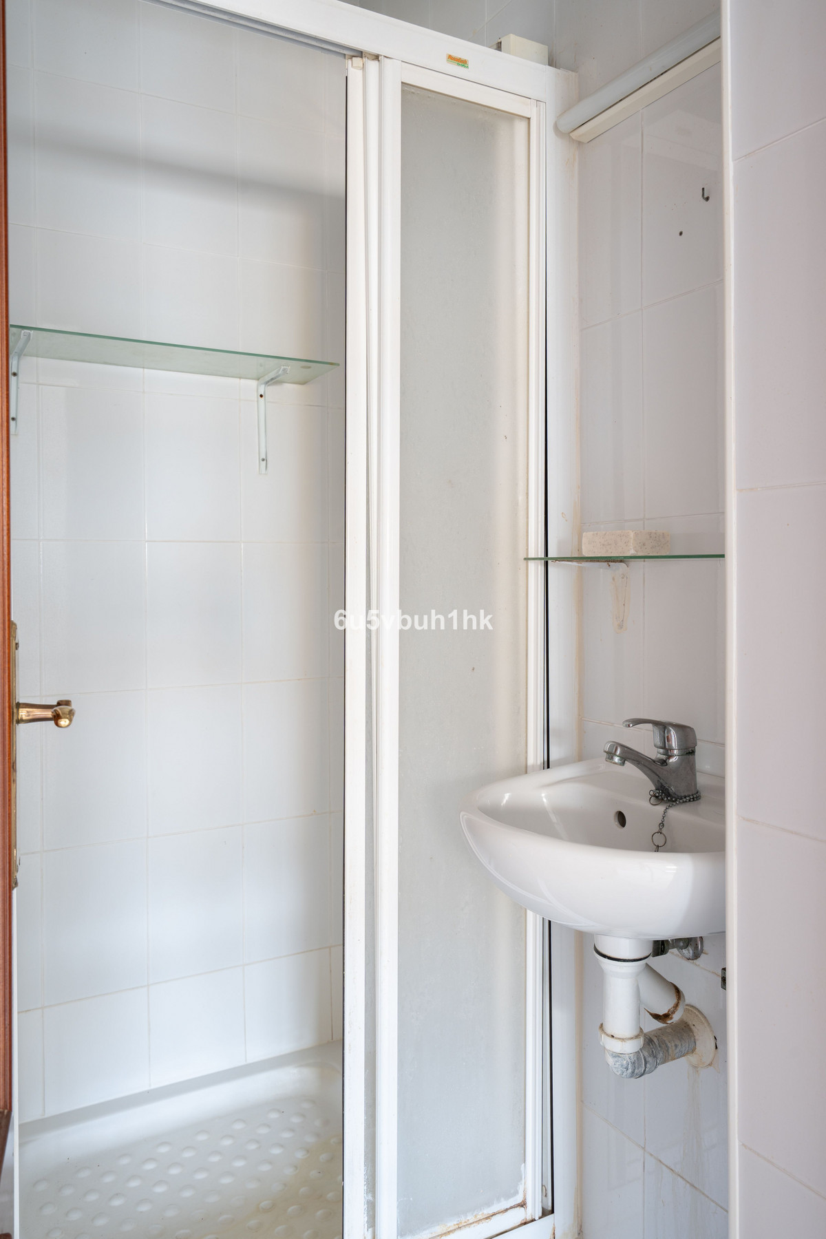 481041b7e04ebb78394aa053a1e47f1a - 13