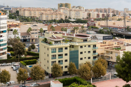 481041b7e04ebb78394aa053a1e47f1a - 26