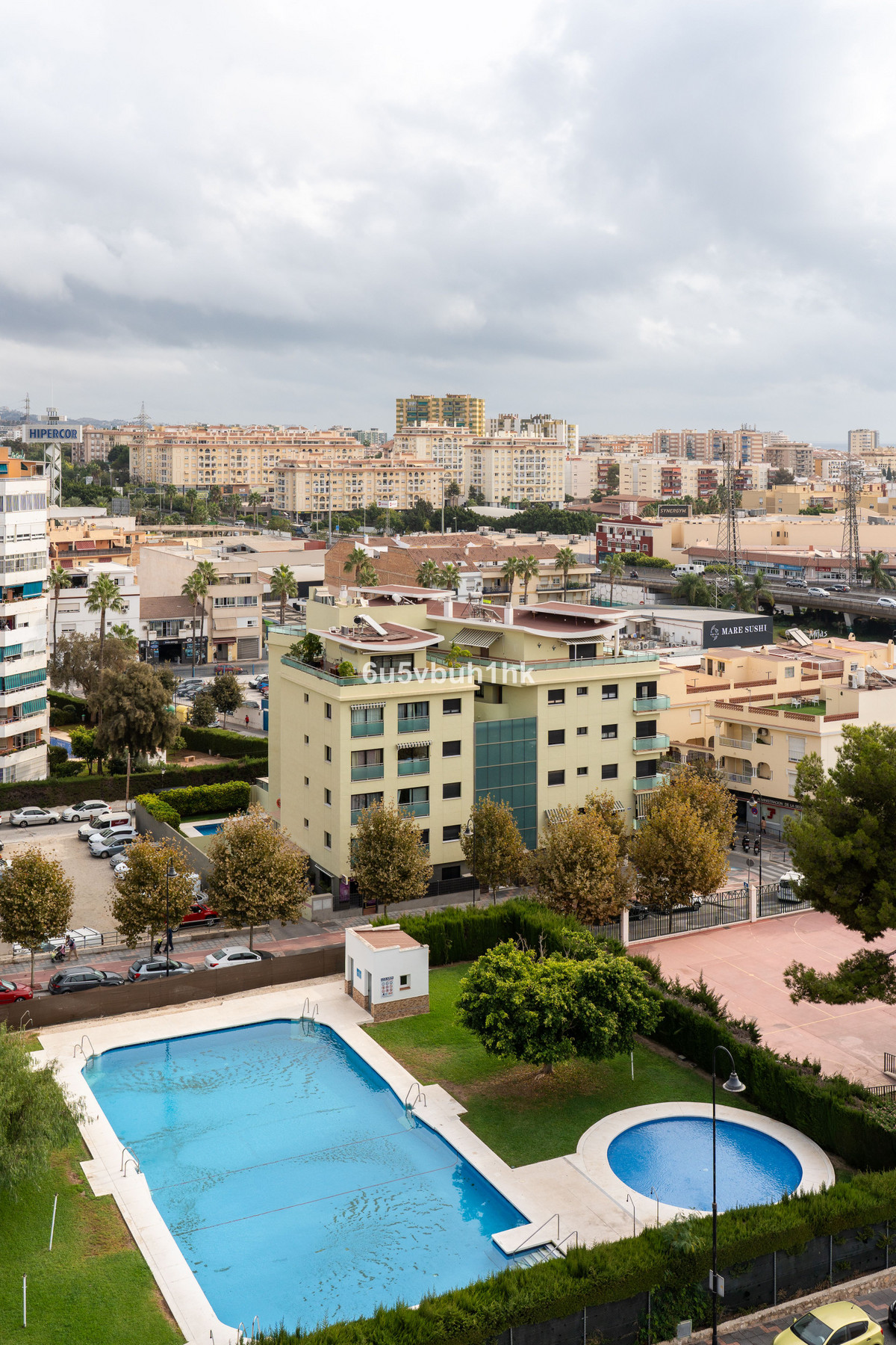 481041b7e04ebb78394aa053a1e47f1a - 26