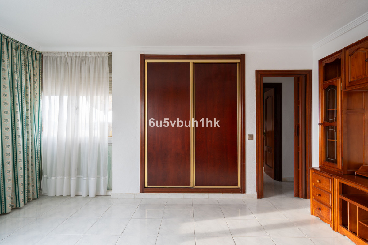 481041b7e04ebb78394aa053a1e47f1a - 9